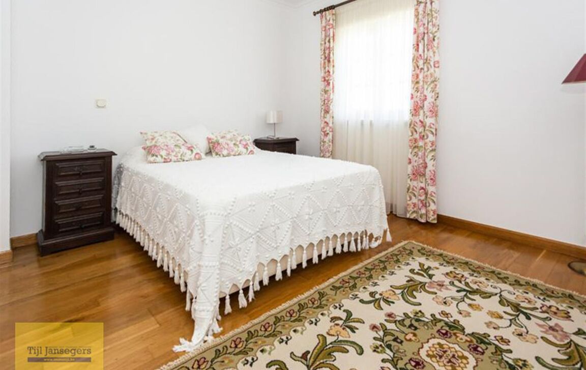 Villa te koop in Leiria