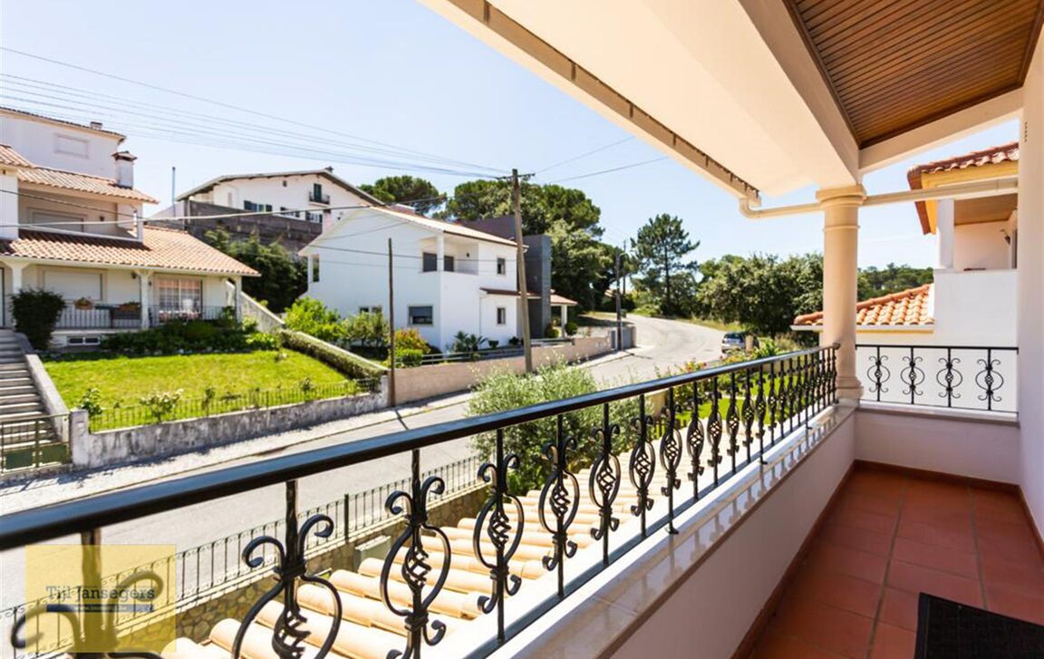 Villa te koop in Leiria