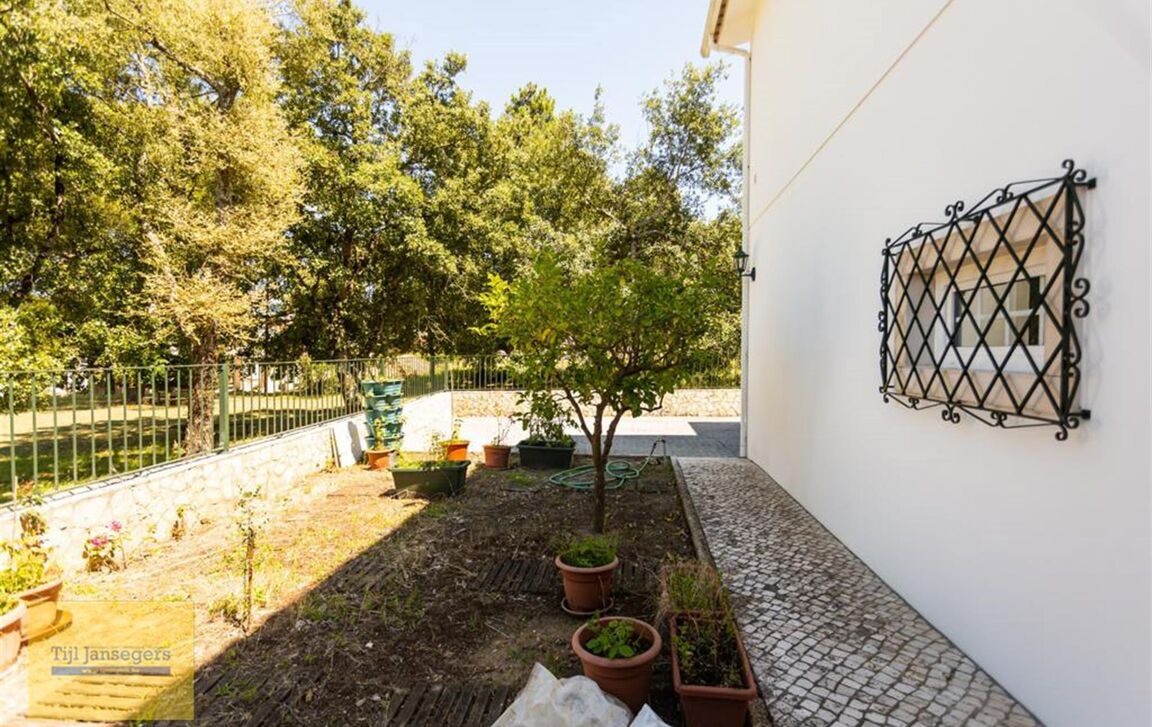 Villa te koop in Leiria