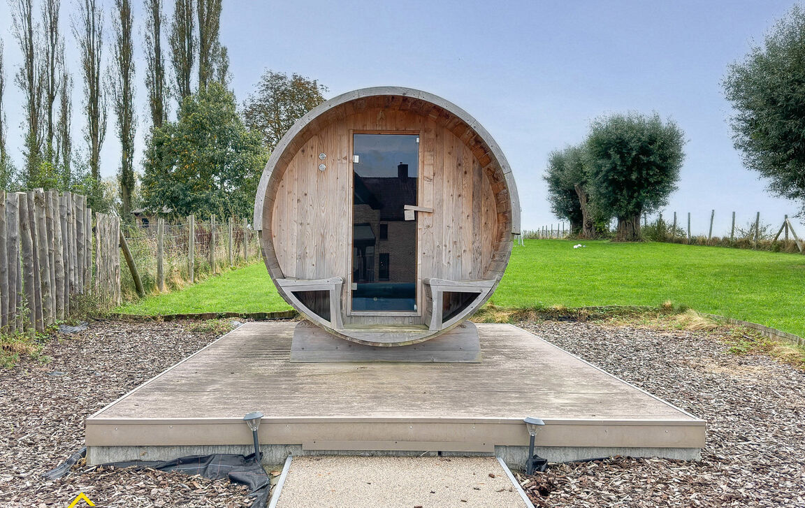 Villa te koop in Lennik