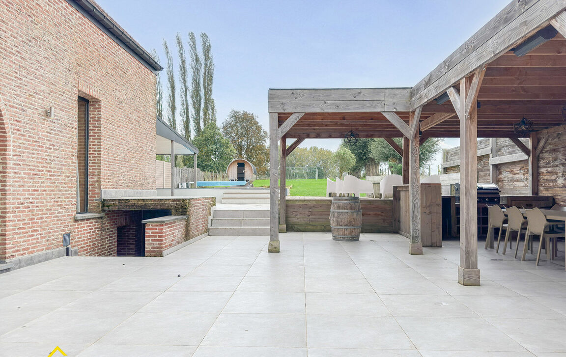 Villa te koop in Lennik