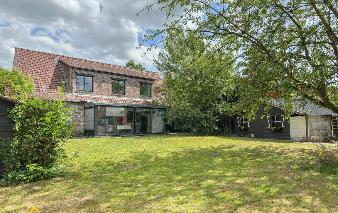 Villa te koop in Meerbeke