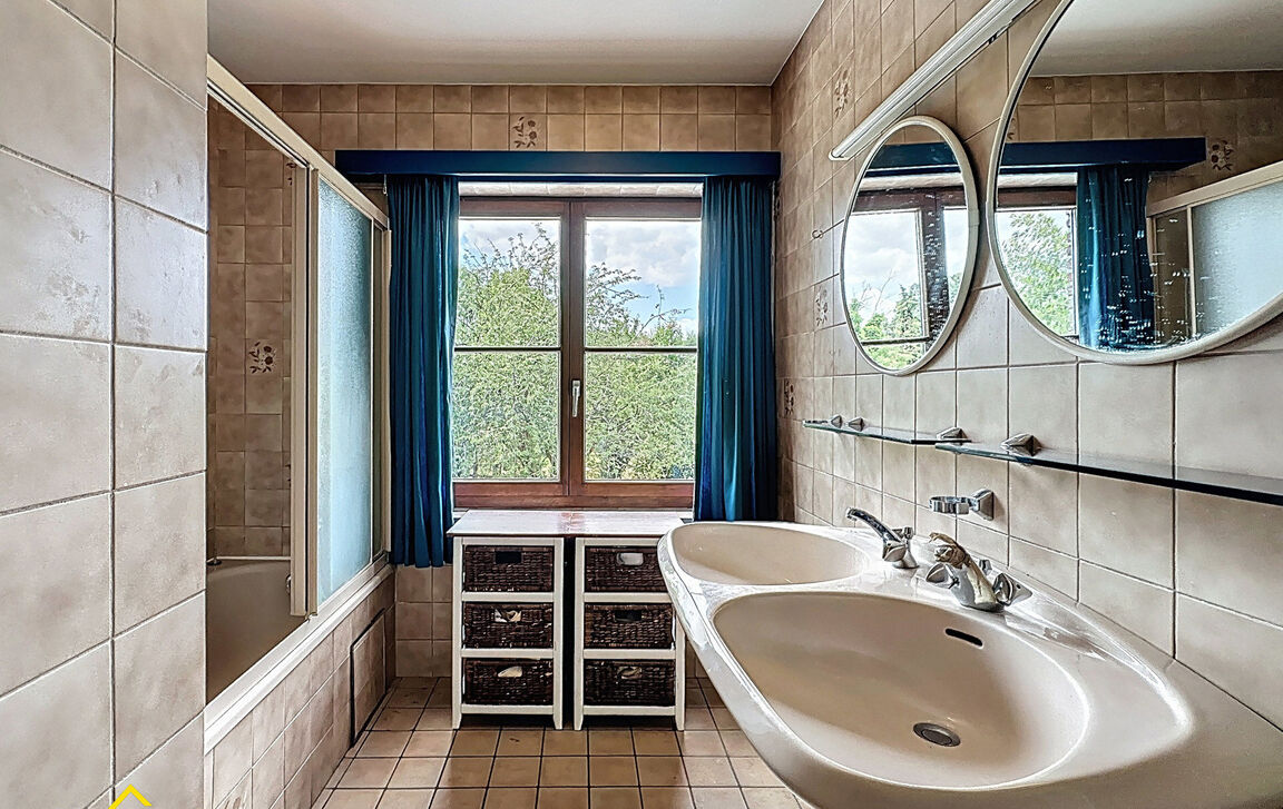 Villa te koop in Meerbeke