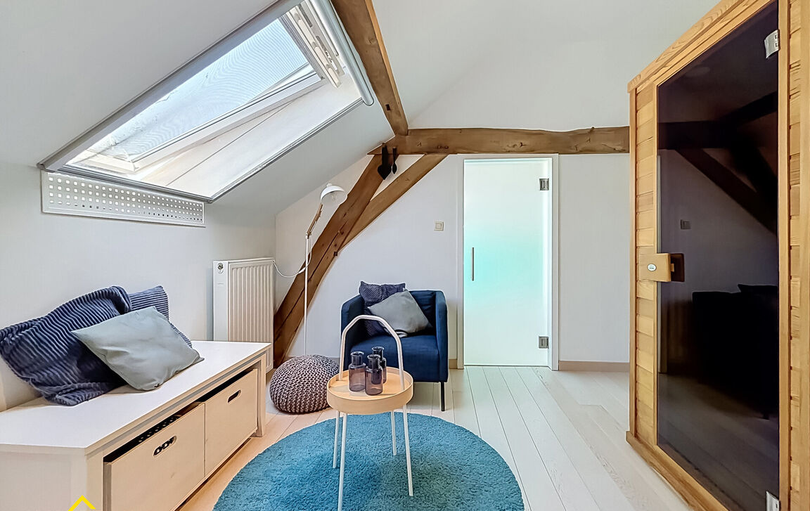 Villa te koop in Roosdaal