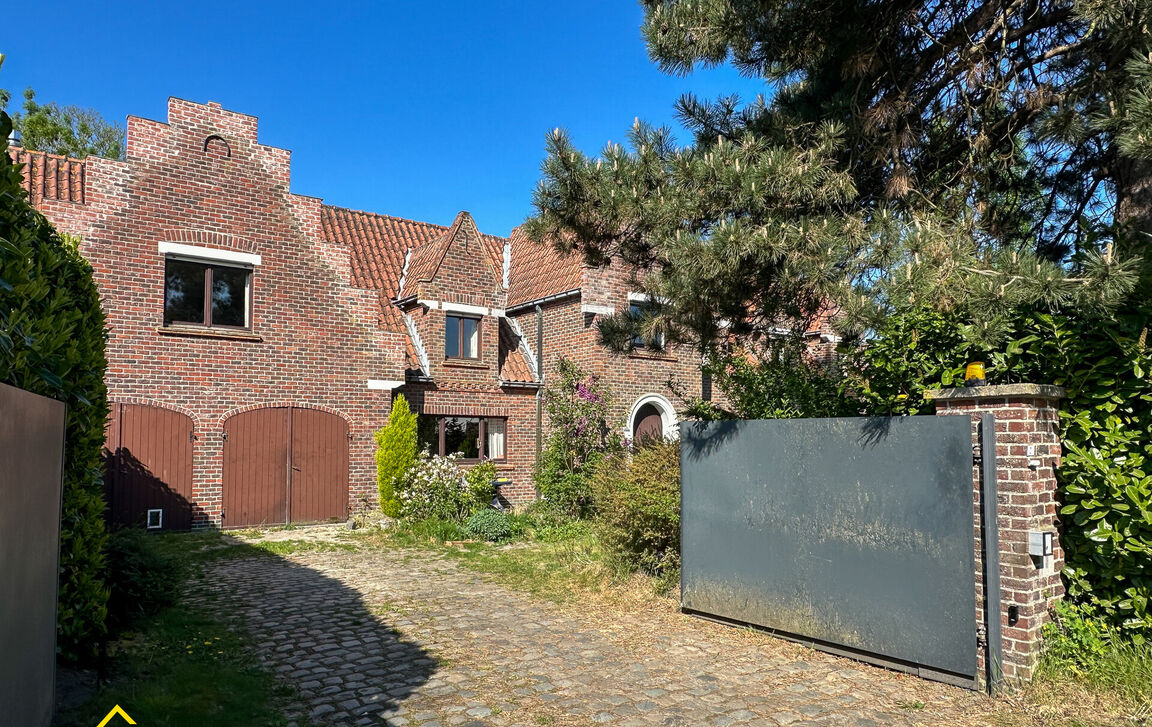 Villa te koop in Wetteren