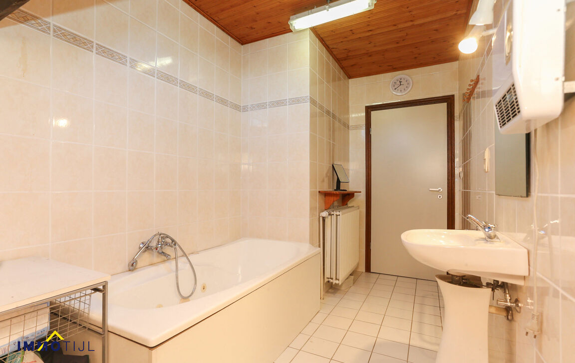 Villa te koop in Zele