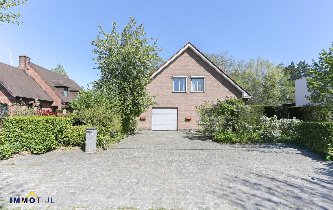 Villa te koop in Zele