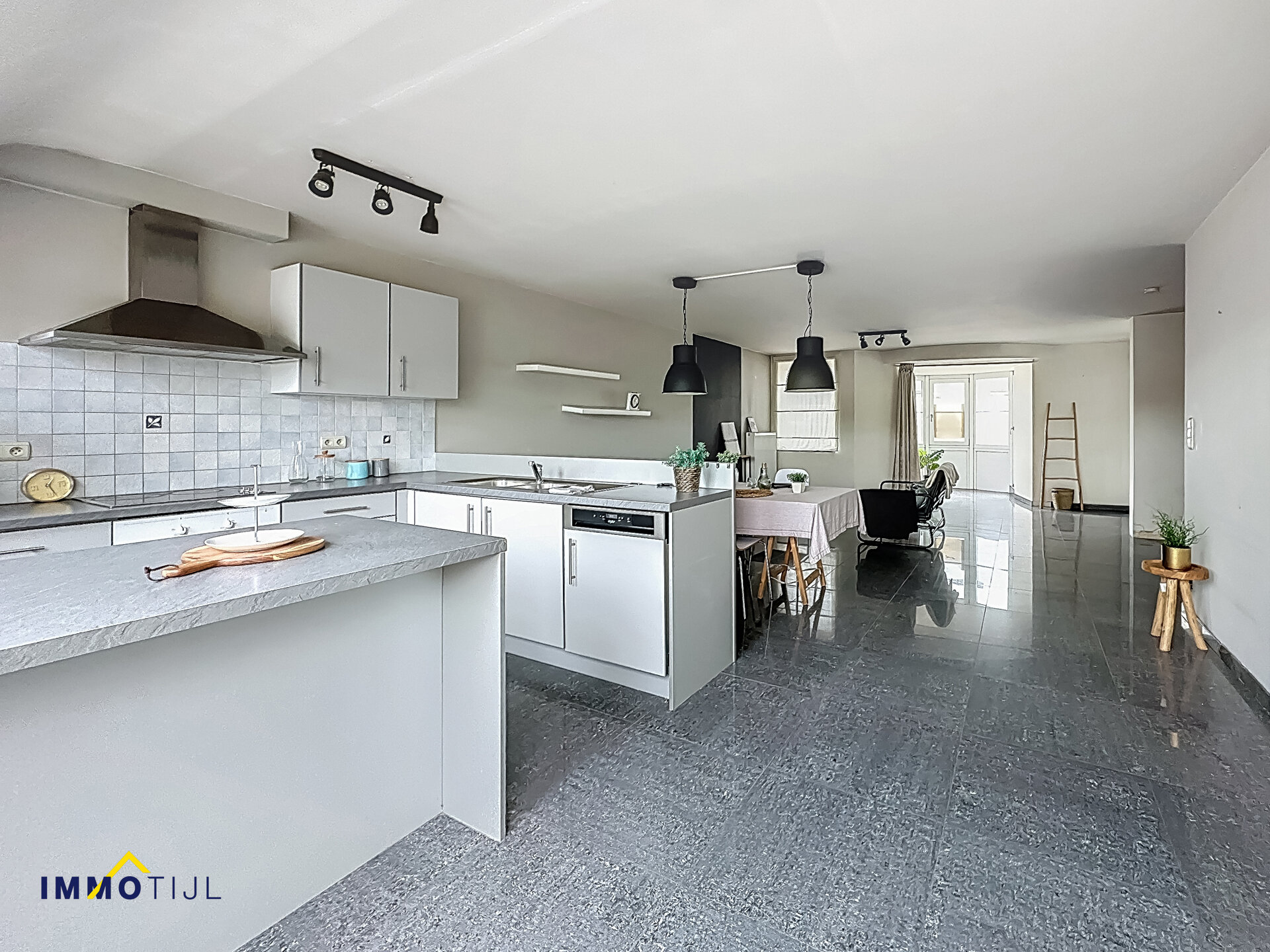 Duplex te koop in Denderleeuw