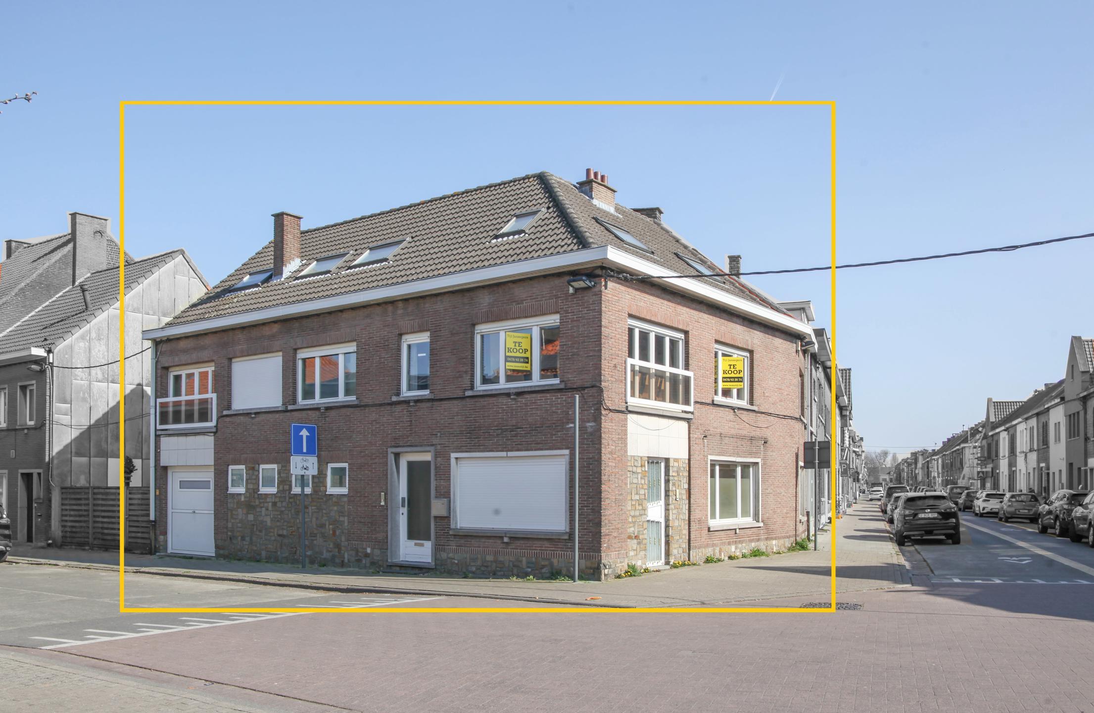 Gebouw voor gemengd gebruik te koop in Aalst