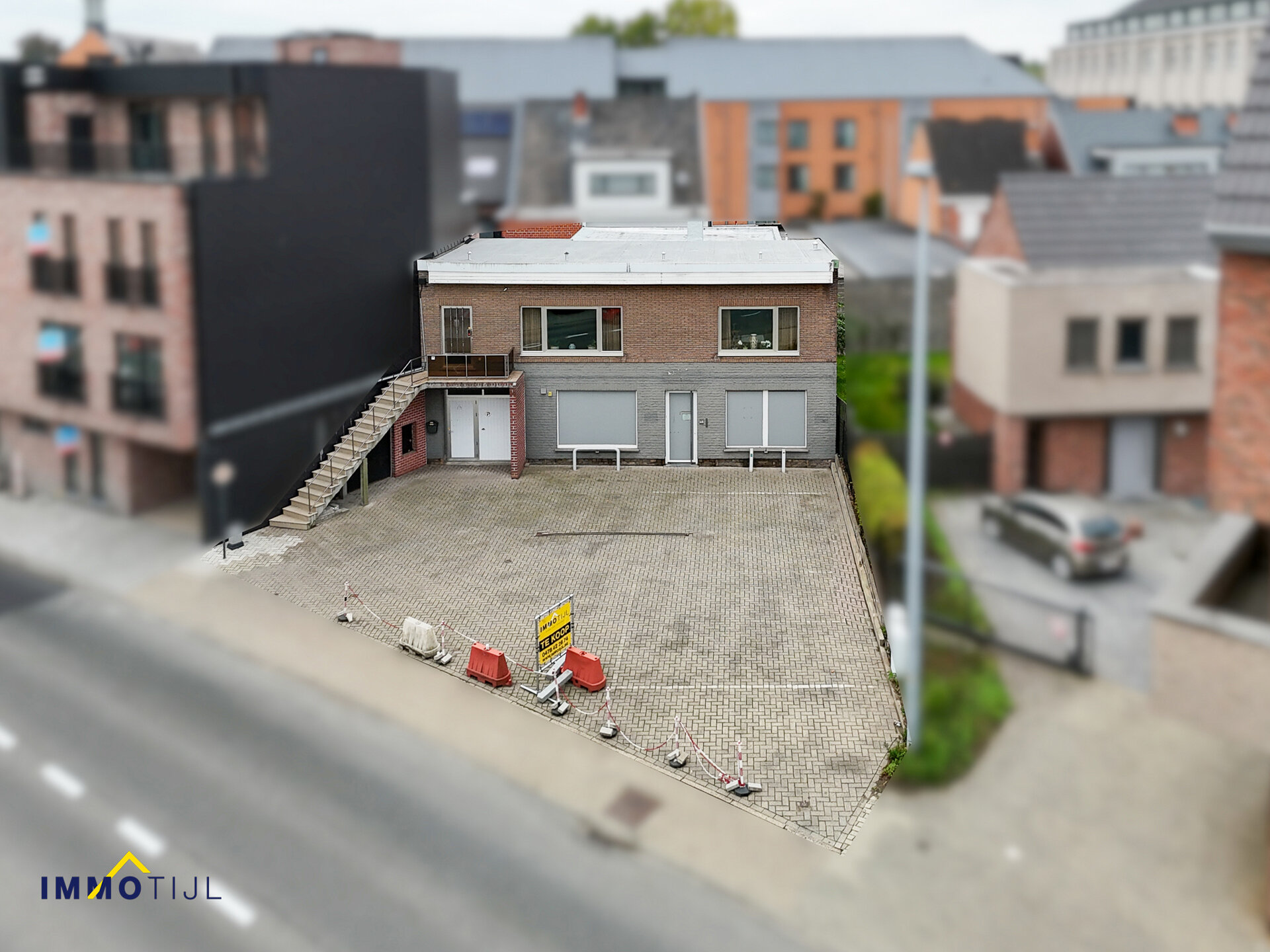 Gebouw voor gemengd gebruik te koop in Aalst