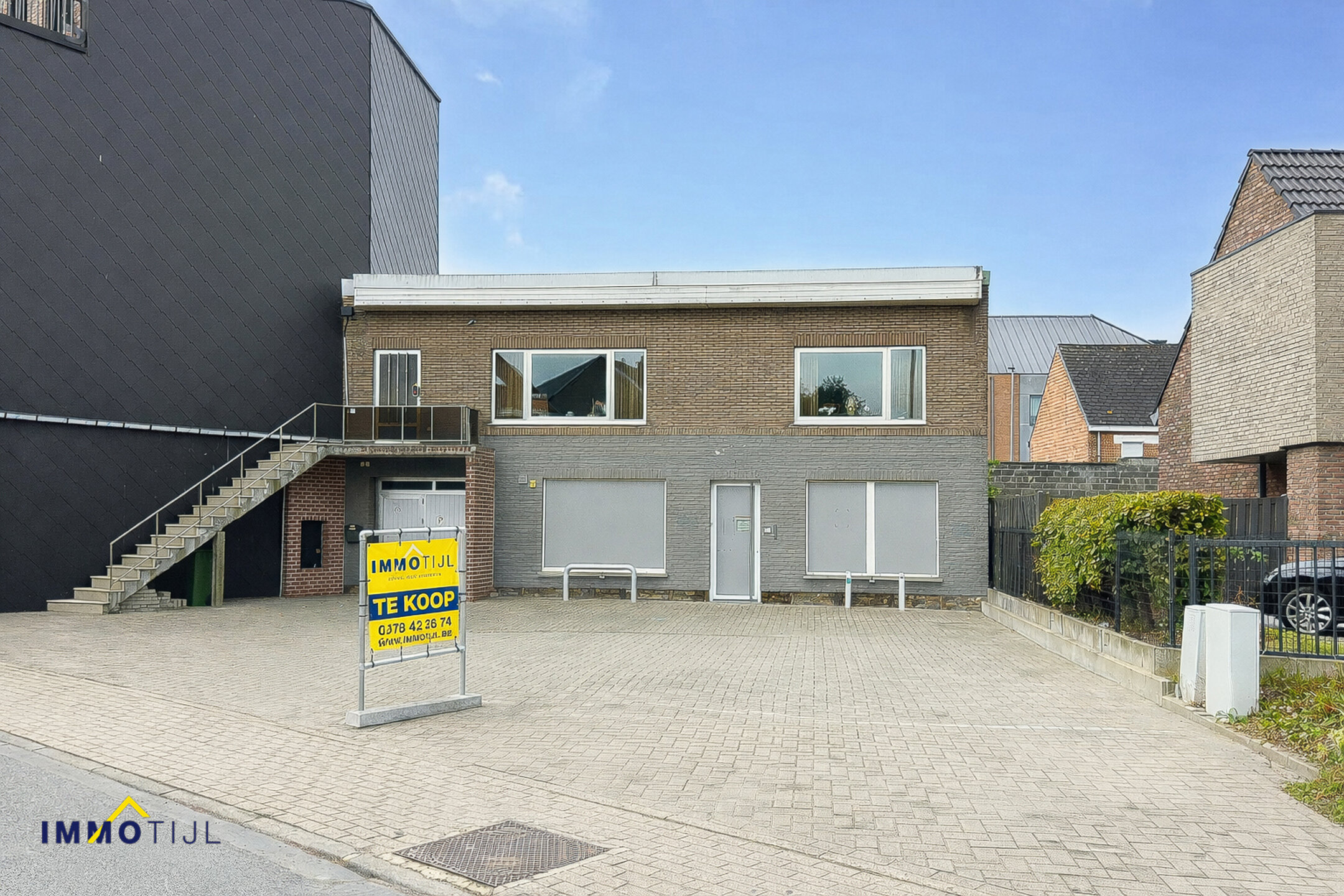 Gebouw voor gemengd gebruik te koop in Aalst