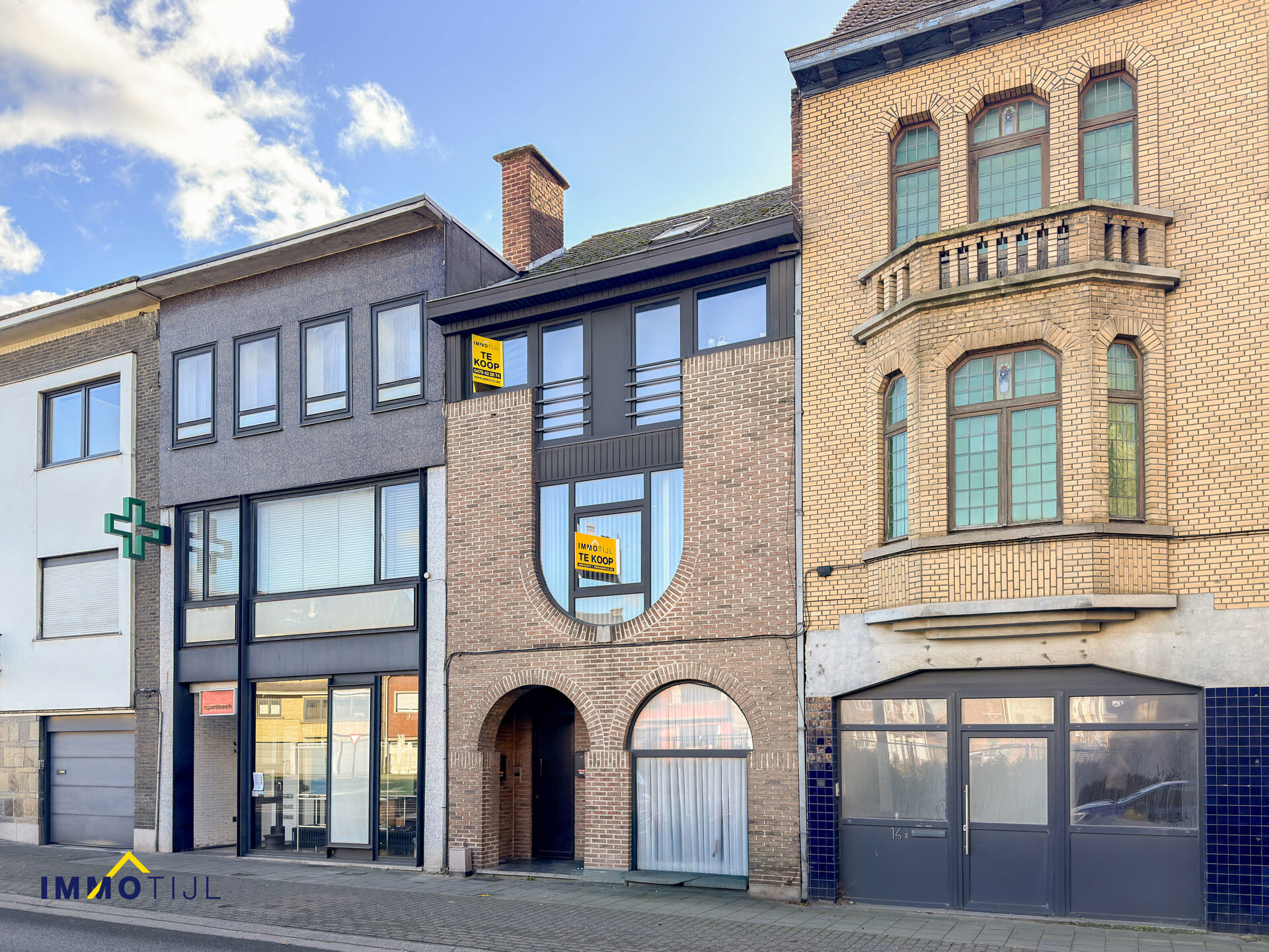 Gebouw voor gemengd gebruik te koop in Aalst