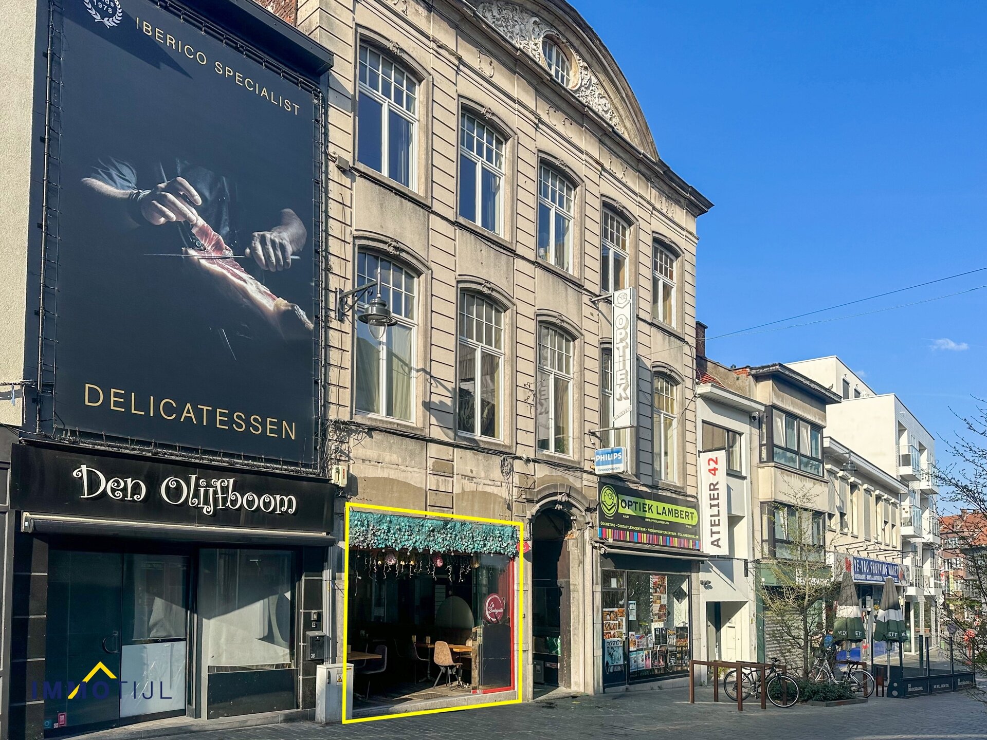 Gebouw voor gemengd gebruik te koop in Aalst