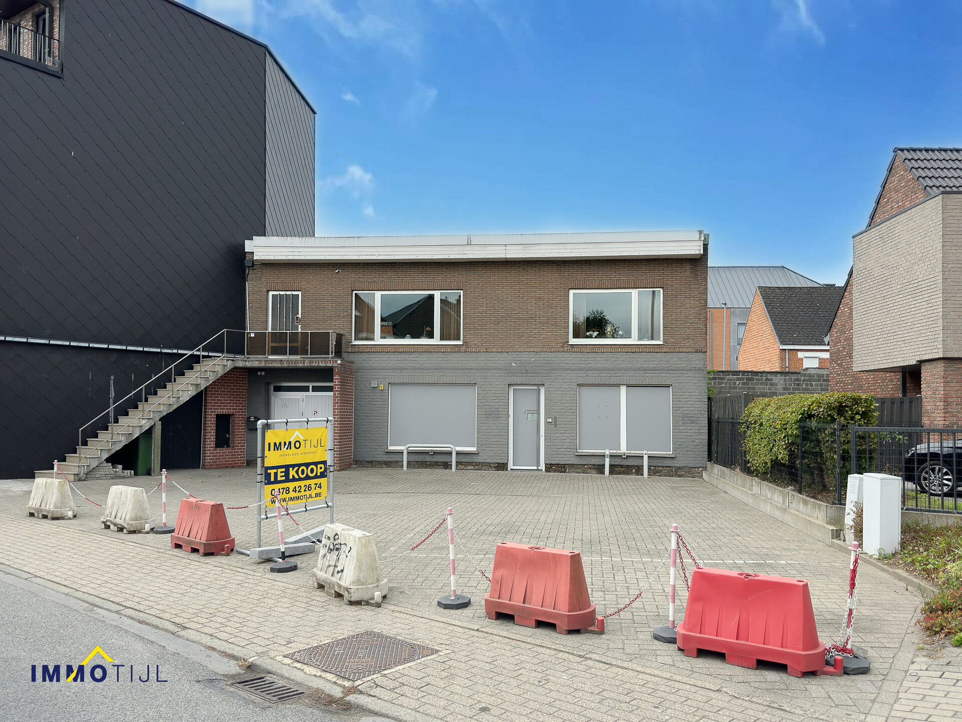 Gebouw voor gemengd gebruik te koop in Gijzegem