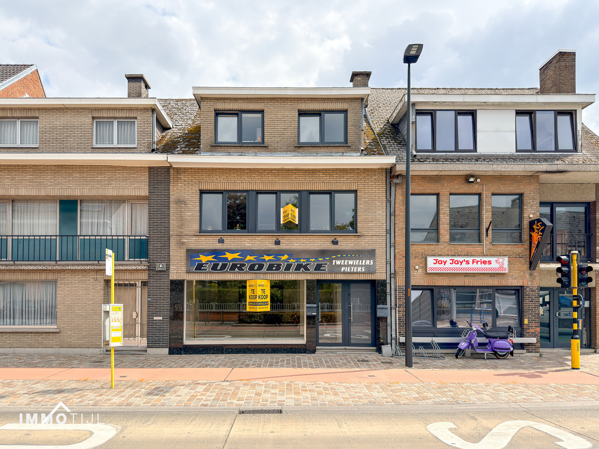 Gebouw voor gemengd gebruik te koop in Herdersem