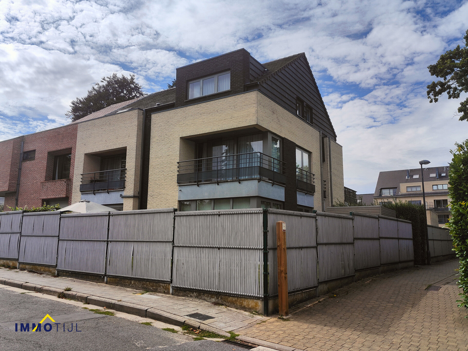 Gelijkvloerse verdieping te huur in Nieuwerkerken
