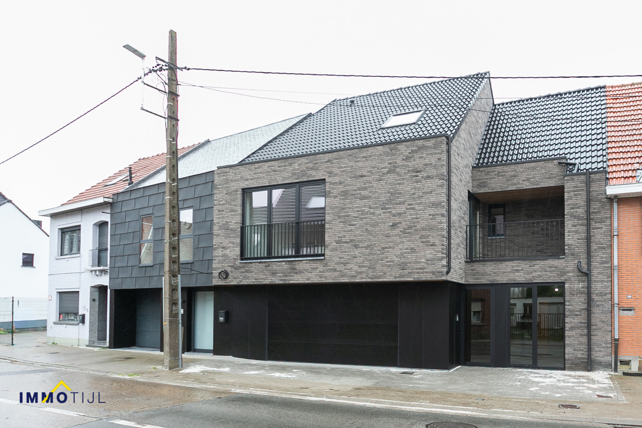 Gelijkvloerse verdieping te koop in Lebbeke