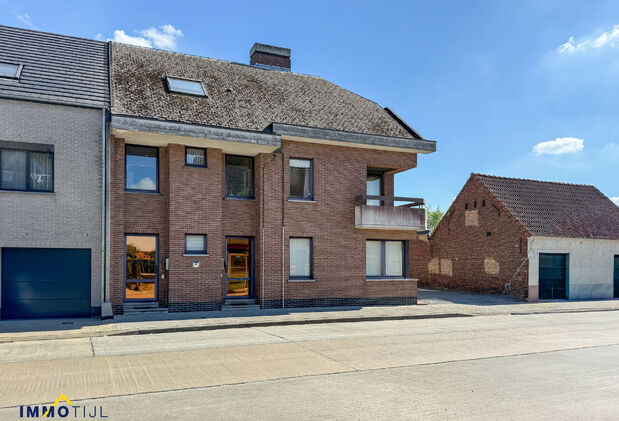 Appartementsgebouw te koop in Aalst