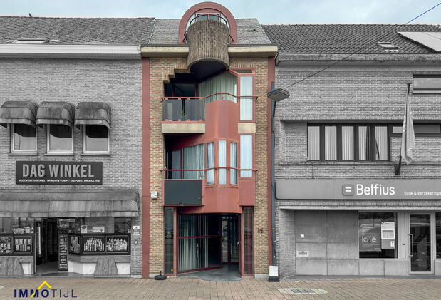 Appartementsgebouw te koop in Denderleeuw