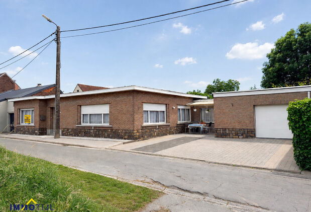 Bungalow te koop in Baardegem