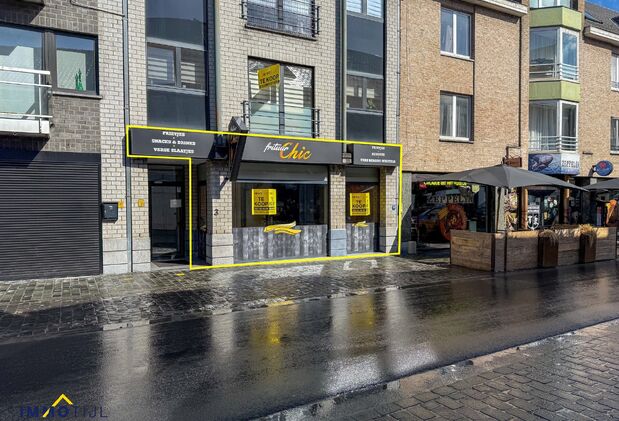 Commercieel gelijkvloers te koop in Aalst