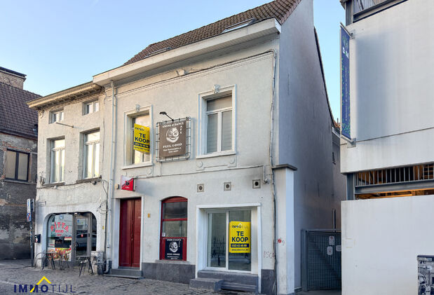 Gebouw voor gemengd gebruik te huur in Aalst