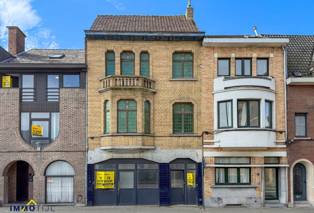 Gebouw voor gemengd gebruik te koop in Aalst