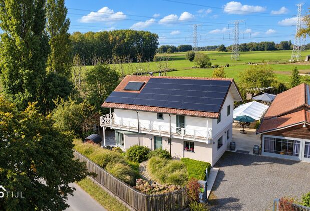 Gebouw voor gemengd gebruik te koop in Kruibeke