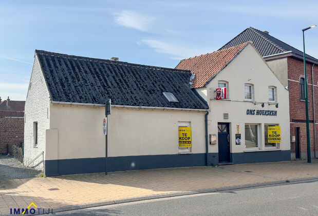 Gebouw voor gemengd gebruik te koop in Moorsel