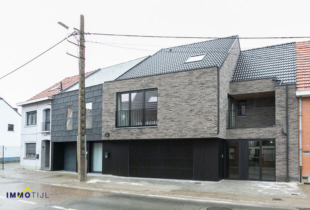 Gelijkvloerse verdieping te koop in Lebbeke