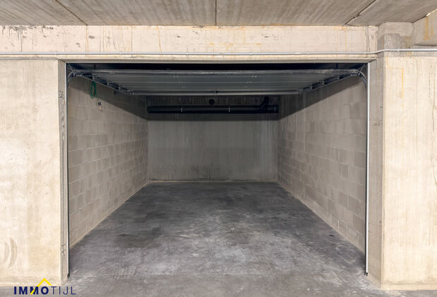 Gesloten garagebox te koop in Erpe-Mere