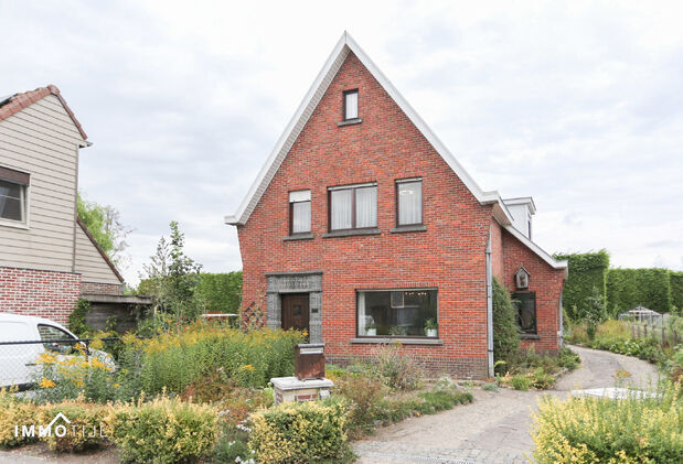 Huis te koop in Zele
