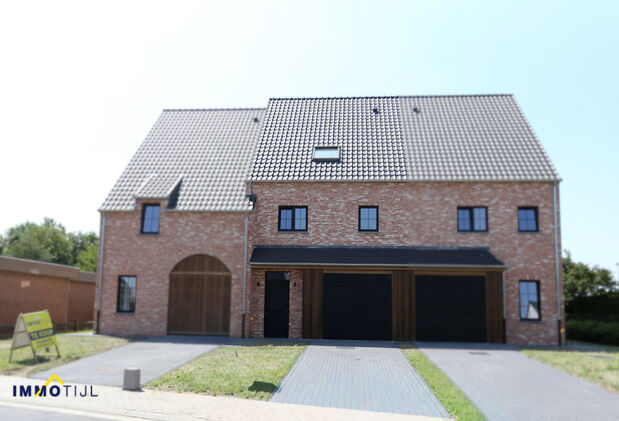 Koppelvilla te koop in Wichelen