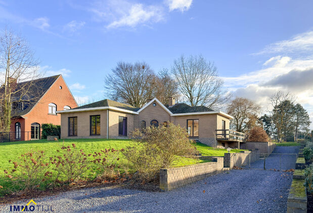 Villa te koop in Baardegem