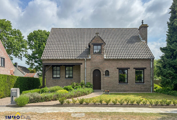 Villa te koop in Berlare