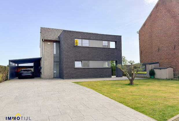 Villa te koop in Bever