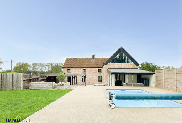 Villa te koop in Lennik