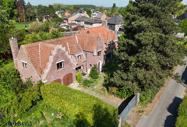 Villa te koop in Wetteren