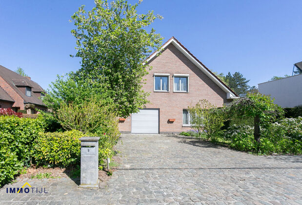 Villa te koop in Zele