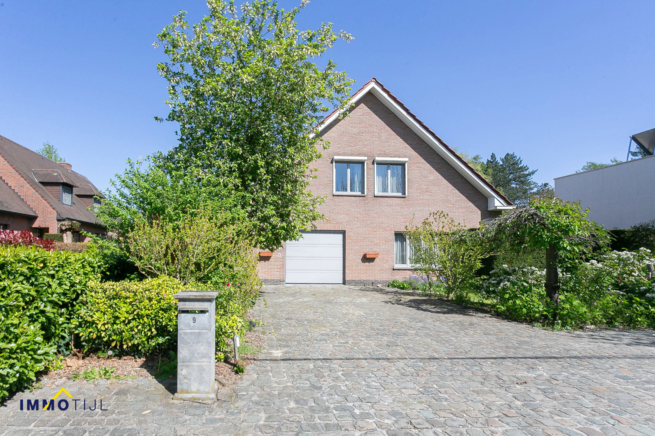 Villa te koop in Zele